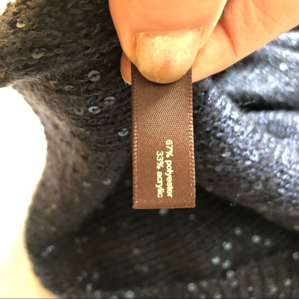 The Limited sequened top - Picture 10 of 10